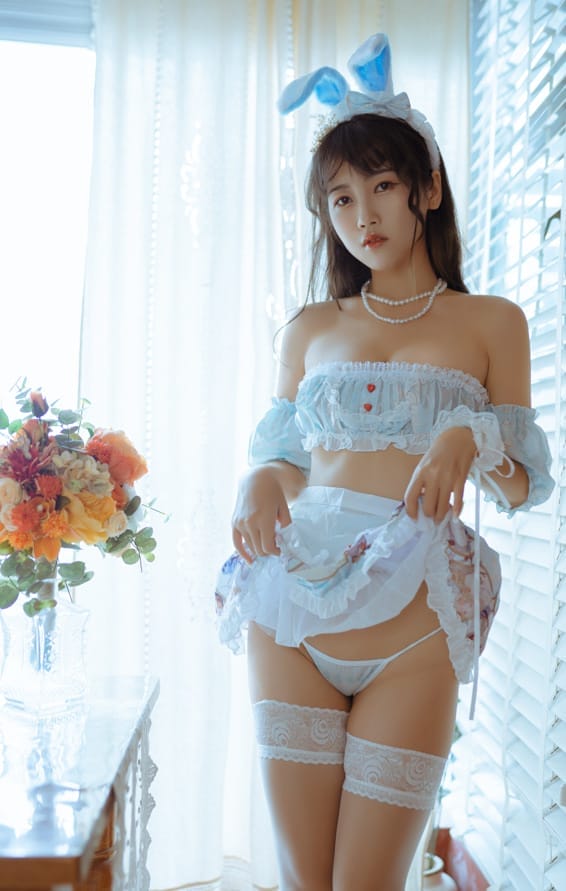 不呆猫 –NO.025兔子女友[55P/493MB]