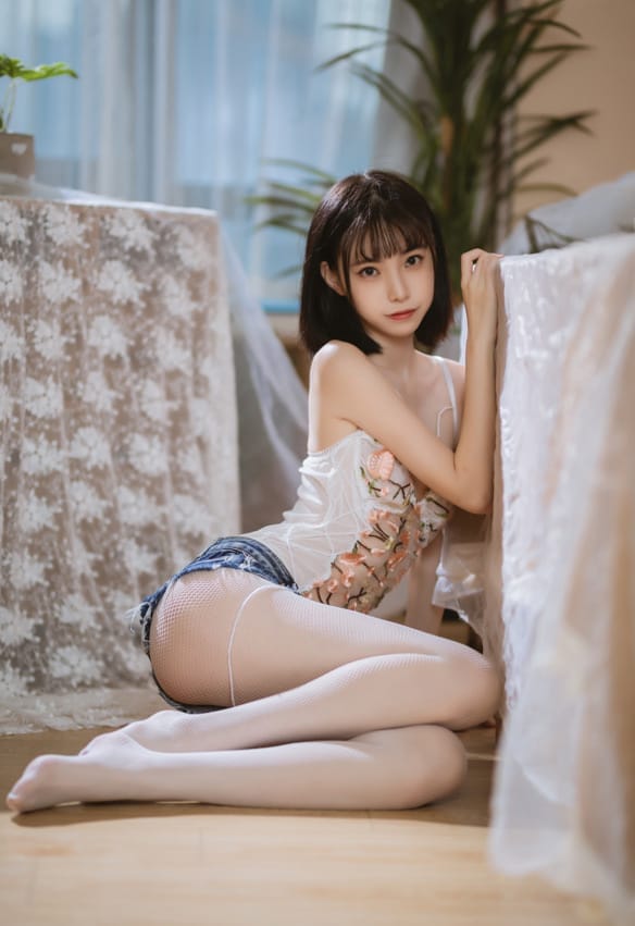 许岚LAN –NO.005 纯欲牛仔短裤[40P/555MB]