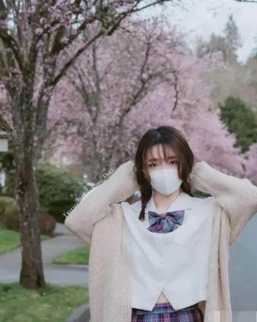 玩偶姐姐是什么梗，hongkogndoll个人资料完整介绍