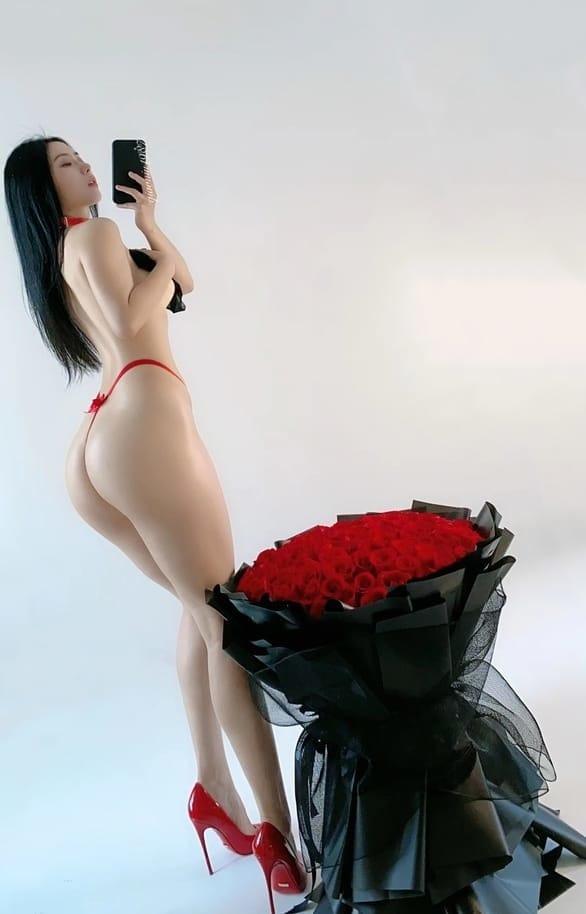 [微密圈]俏妞 –520挚爱献礼[41P2V-267MB]