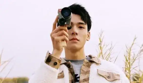 龚俊的女朋友是谁?盘点龚俊三任绯闻女友徐沐婵、郑湫泓、刘人语-1 龚俊的女朋友是谁?盘点龚俊三任绯闻女友徐沐婵、郑湫泓、刘人语