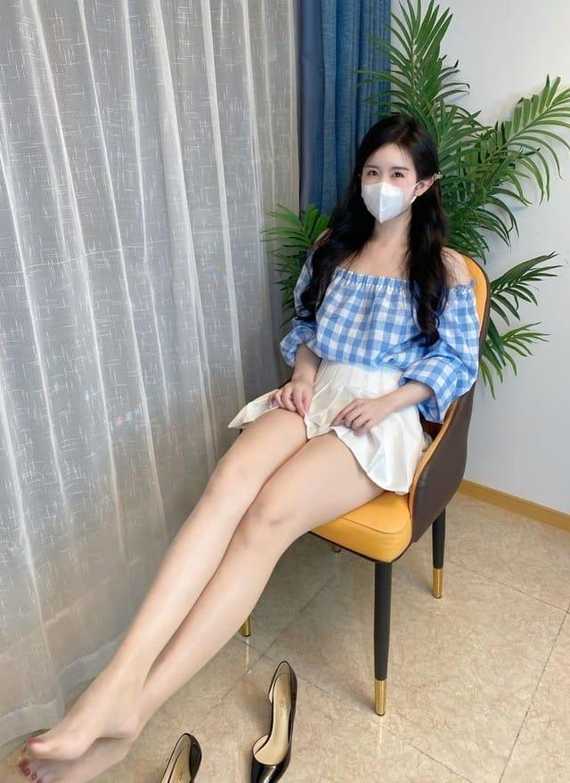 [微密圈]July芝岚 –虾线油亮 [37P-84M]