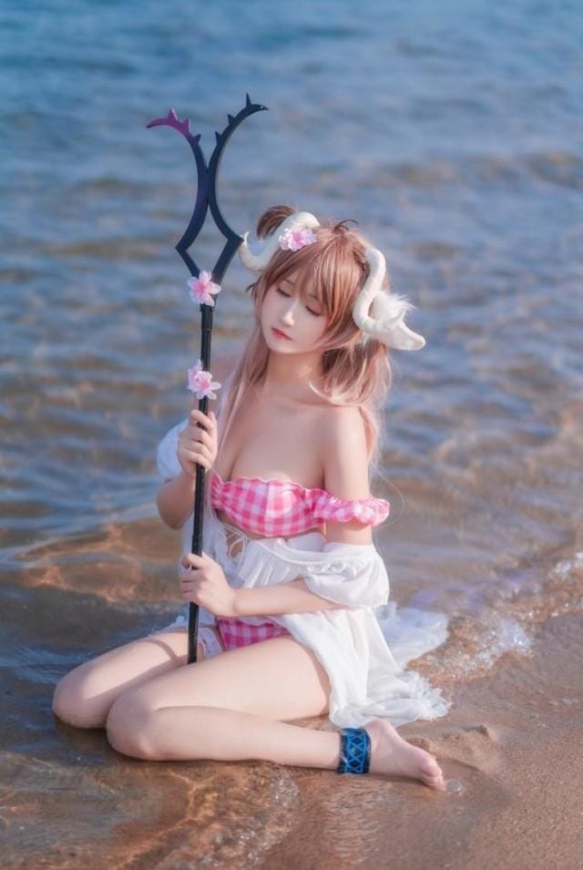 三度_69 – NO.085 小羊泳装[17P-197MB]