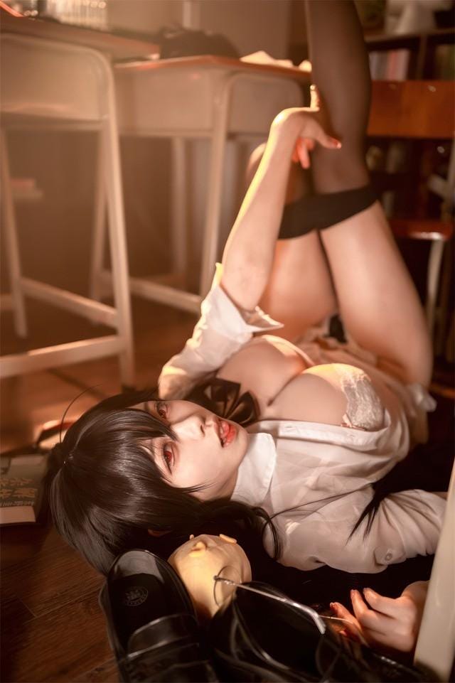 安食Ajiki – NO.12 碧蓝航线 大凤 JK[40P-279MB]