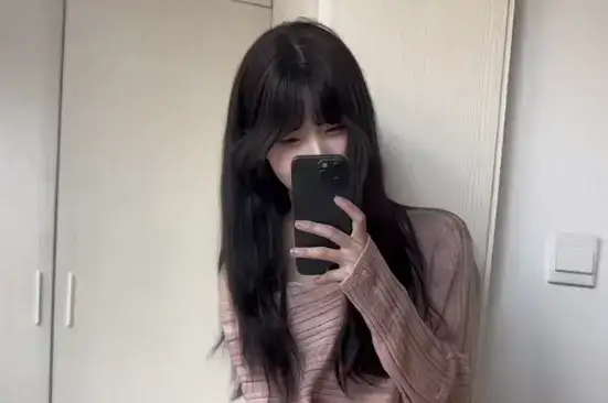 抖音网红董香一只香铁粉空间照片最新,董香的铁粉空间到底有什么?-1 抖音网红董香一只香铁粉空间照片最新,董香的铁粉空间到底有什么?