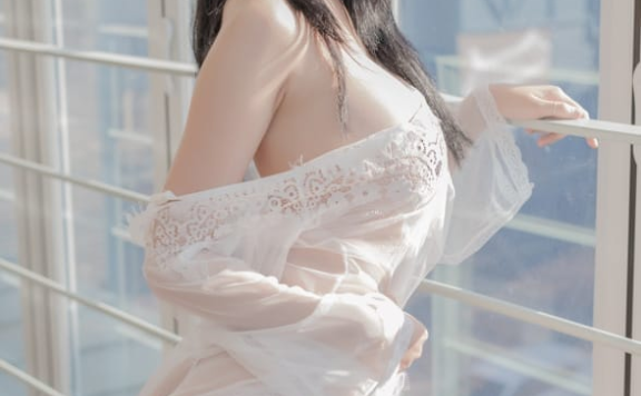 Yuna(윤아) –NO.08[52P/315MB]