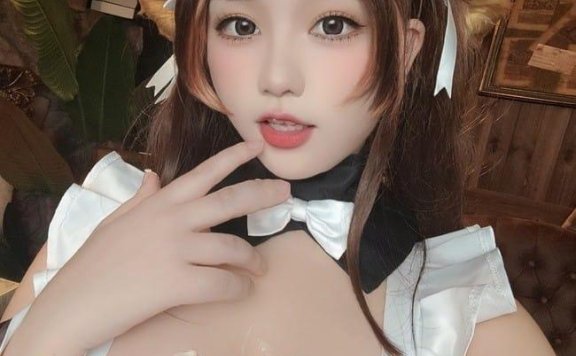 七七娜娜子 – NO.12 樫野牛牛女仆 [42P7V-363MB]