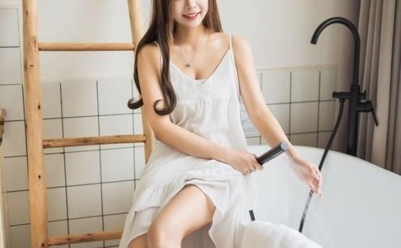 [YALAYI雅拉伊]2022.05.13 NO.932 小女友 阿禾[41+1P／378MB]