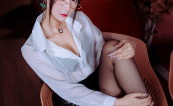 羽生三未 – 半透ol[32P-431MB]